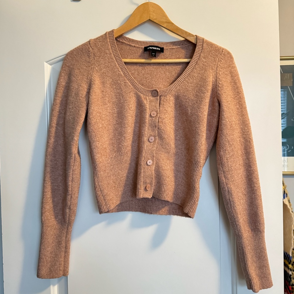 Soft pink cropped cardigan